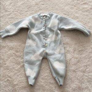 Cozy Cloud Patterned Kids Footie